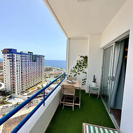 Blue Sunset アパート *